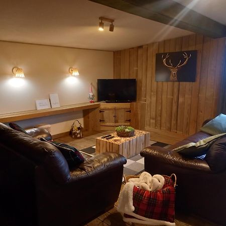 罗贝尔维尔Le Chalet Du Lac别墅 外观 照片