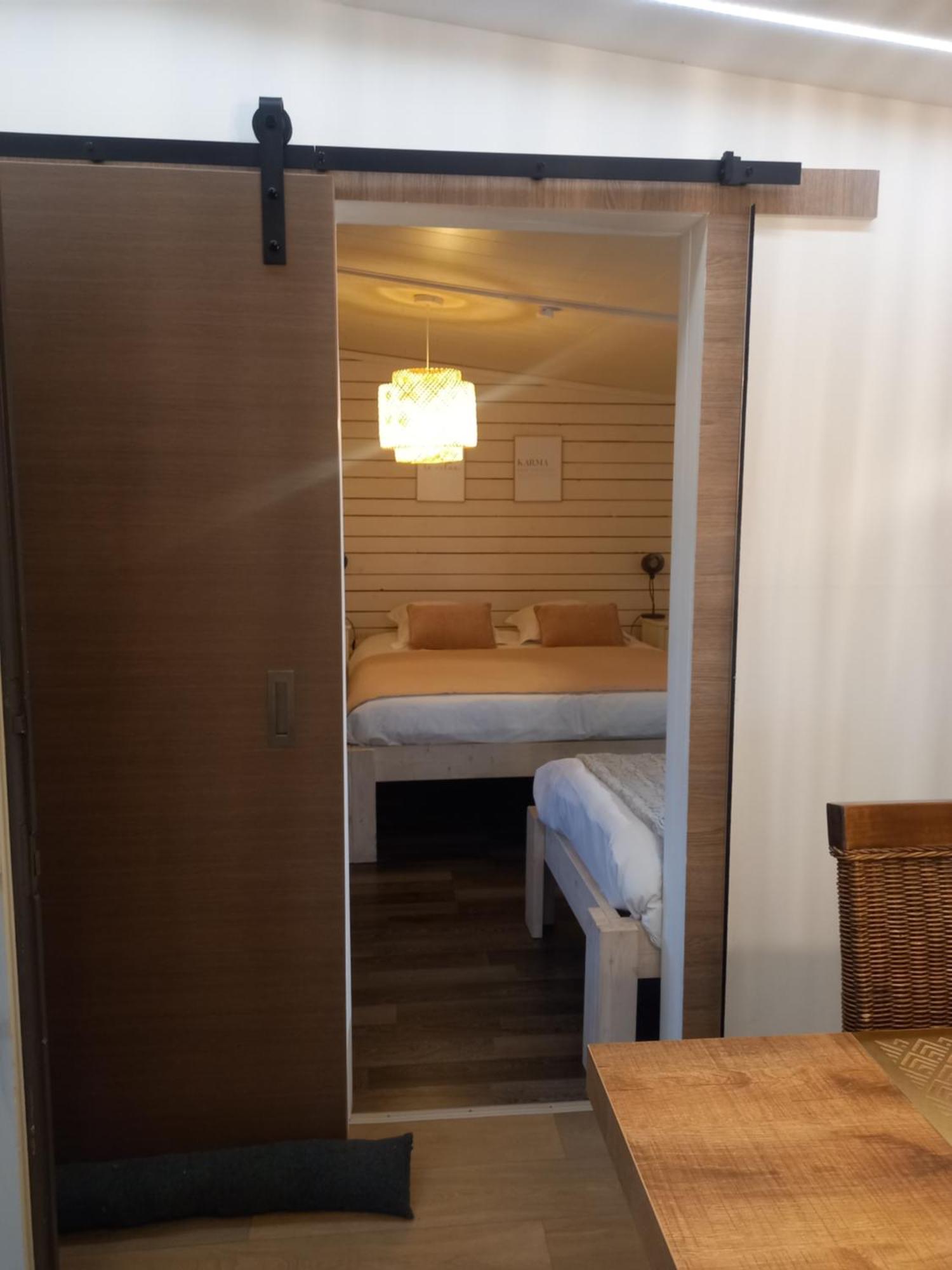 罗贝尔维尔Le Chalet Du Lac别墅 外观 照片